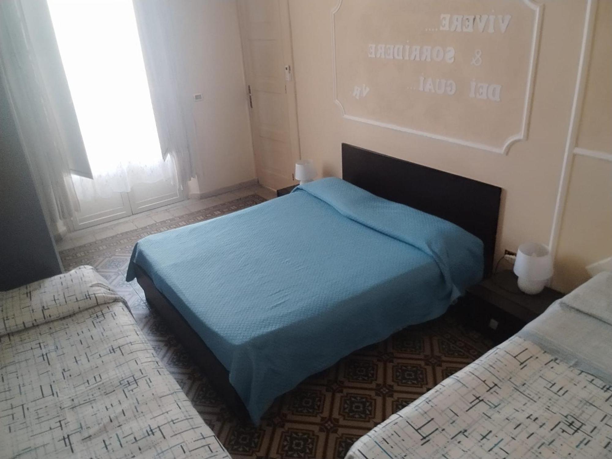 レッジョ・ディ・カラブリア Al Duomo Bed & Breakfast エクステリア 写真