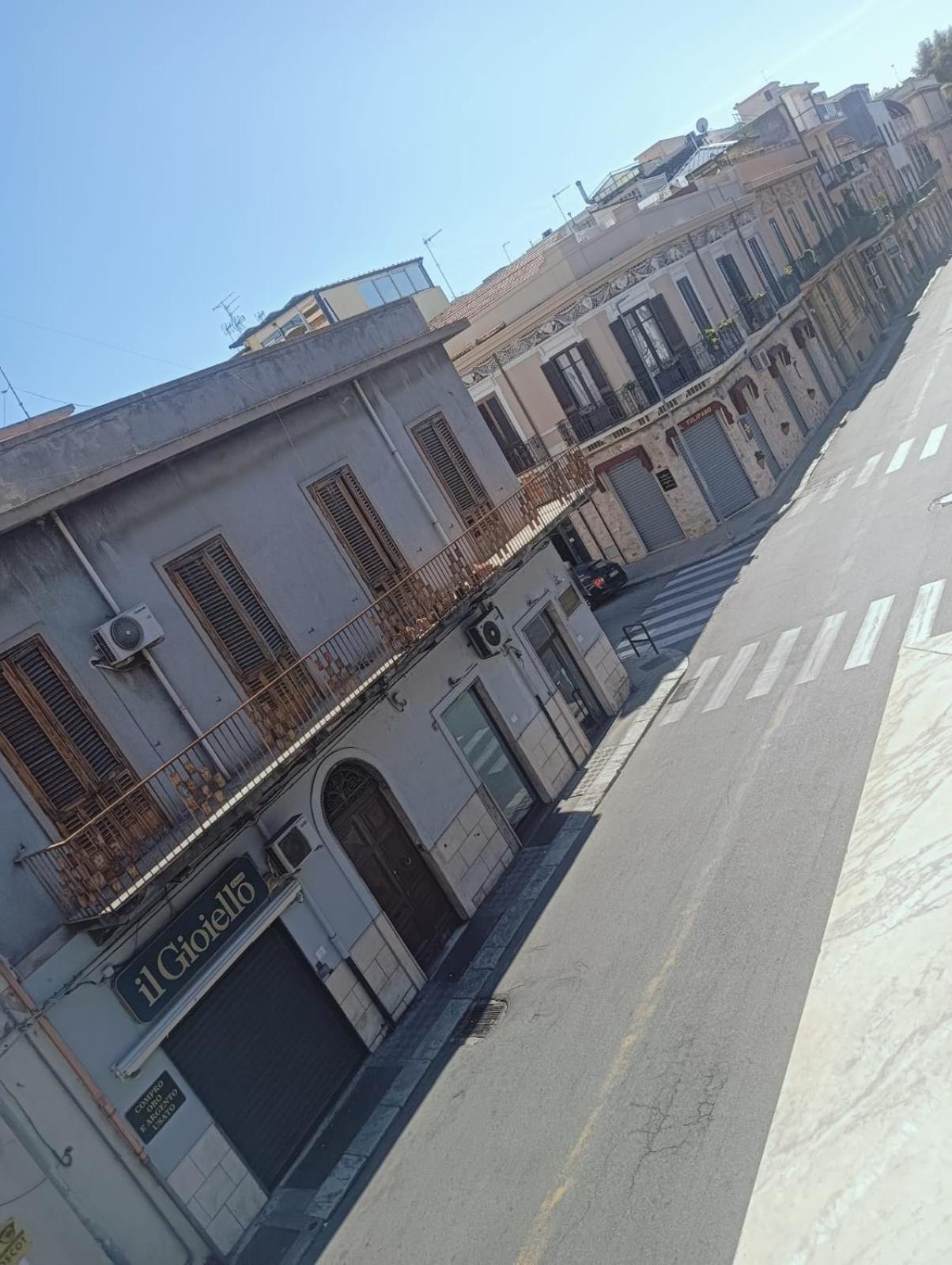 レッジョ・ディ・カラブリア Al Duomo Bed & Breakfast エクステリア 写真